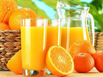 Sử dụng nước ép cam hàng ngày rất tốt cho sức khỏe